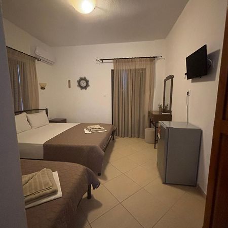 Hotel Avra Ouranoupoli Luaran gambar